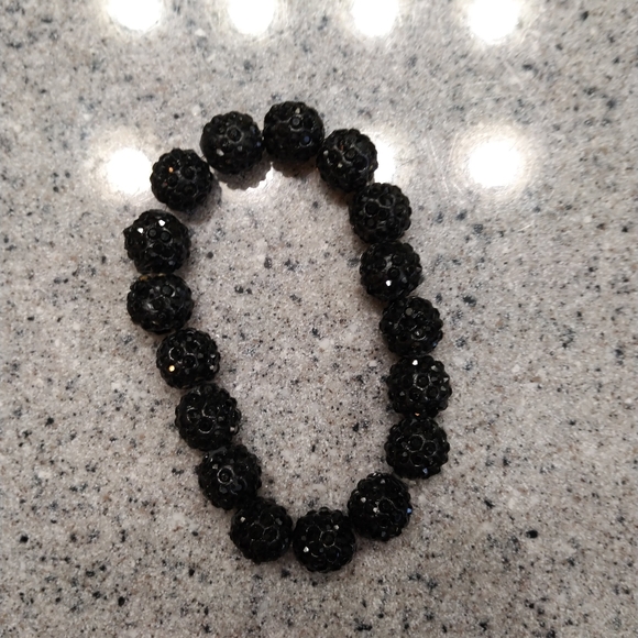 5 bracelets - Picture 5 of 5